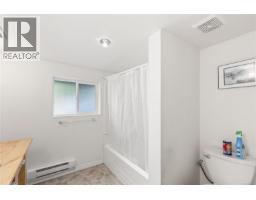 1818 Sachts Rd, Sayward, BC V0P1R0 Photo 24