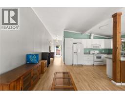 1818 Sachts Rd, Sayward, BC V0P1R0 Photo 36