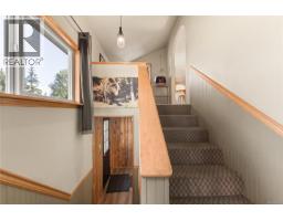 1818 Sachts Rd, Sayward, BC V0P1R0 Photo 17