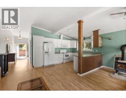1818 Sachts Rd, Sayward, BC V0P1R0 Photo 37