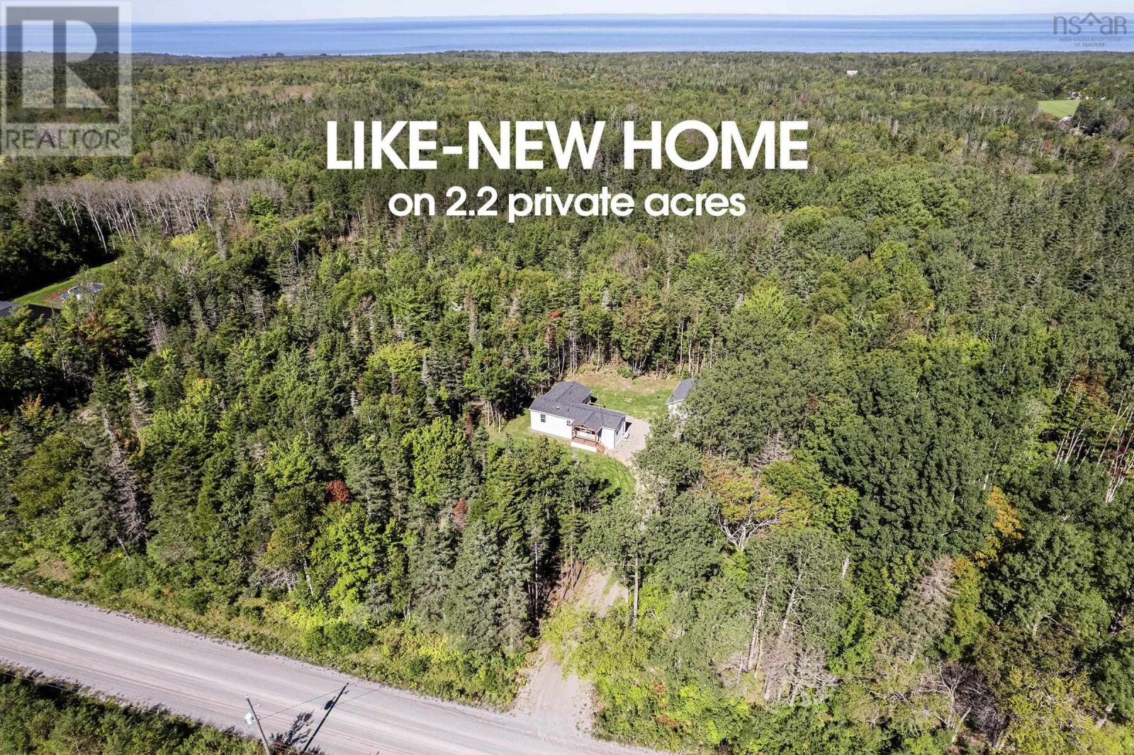 975 Forest Glade Road, Forest Glade — photo 1