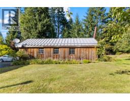 1818 Sachts Rd, Sayward, BC V0P1R0 Photo 32