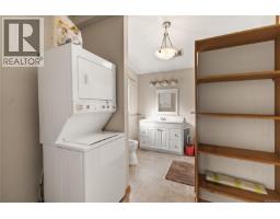 1818 Sachts Rd, Sayward, BC V0P1R0 Photo 39