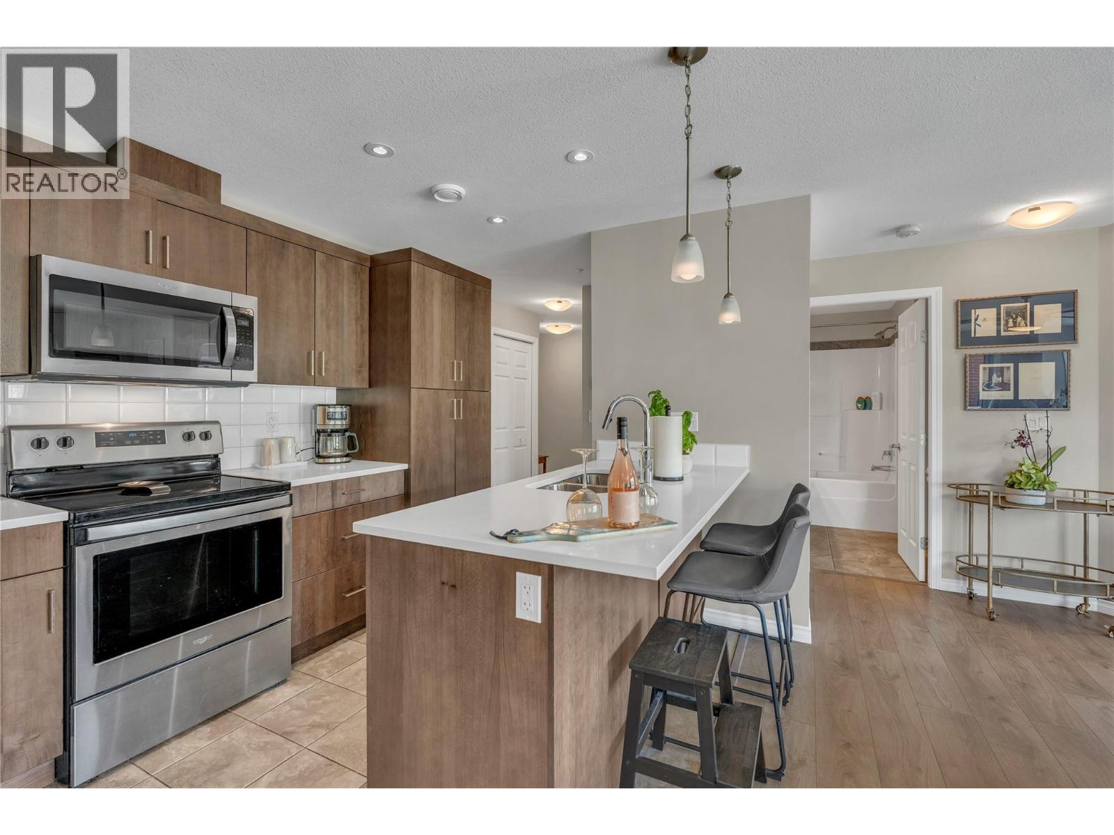 3388 Skaha Lake Road Unit# 807, Penticton