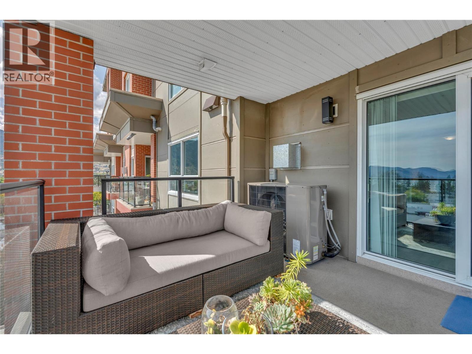 #807 3388 Skaha Lake Road - 6
