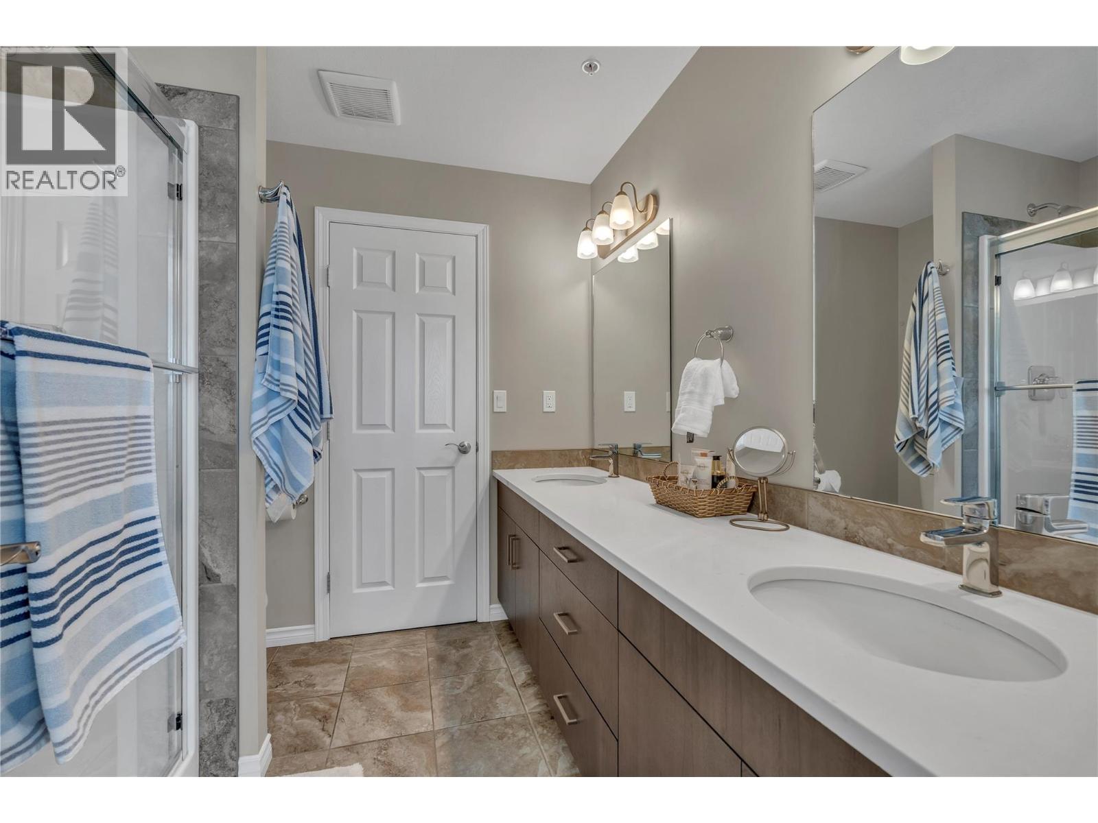 3388 Skaha Lake Road Unit# 807, Penticton