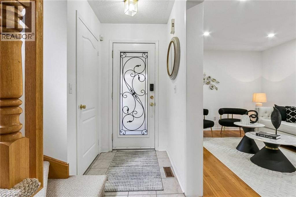1373 QUEST Circle, Mississauga — photo 4