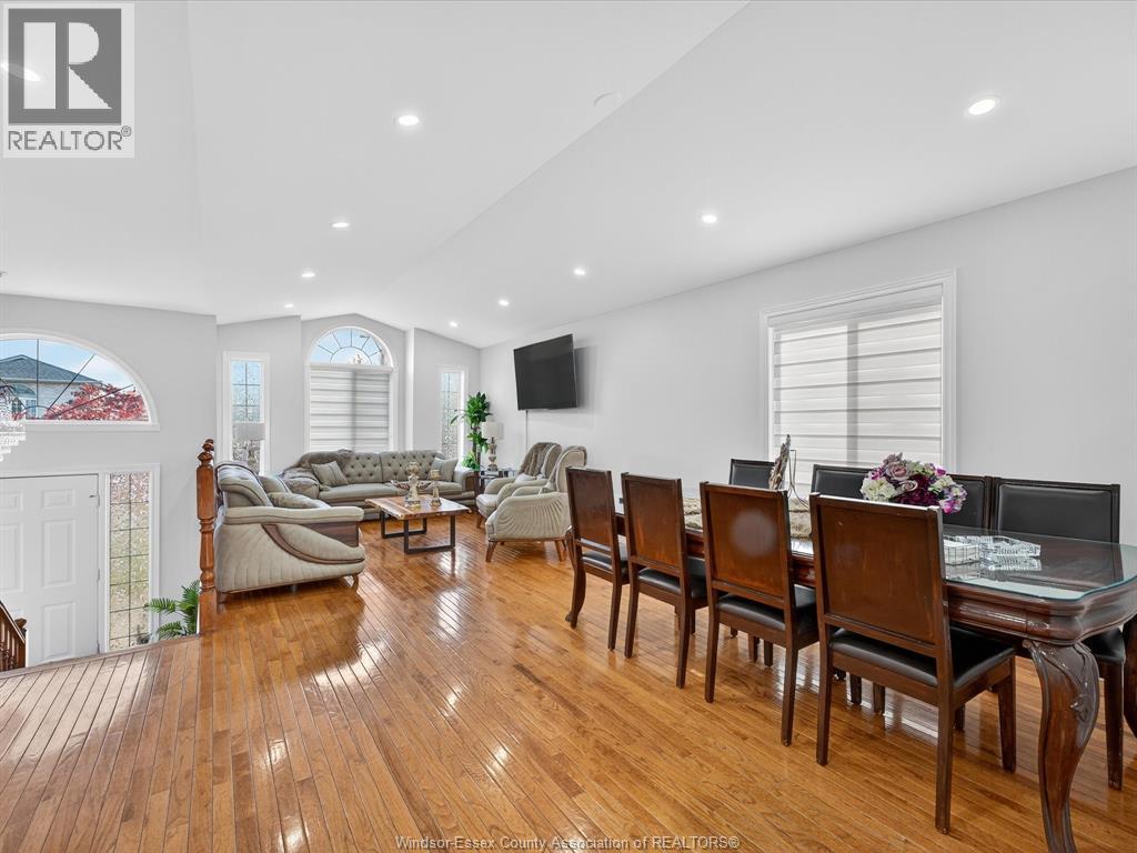 3859 CLARA AVENUE - 11