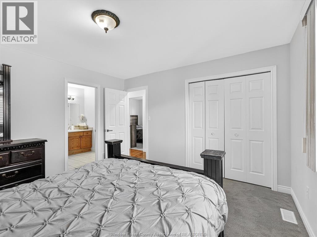 3859 CLARA AVENUE - 18