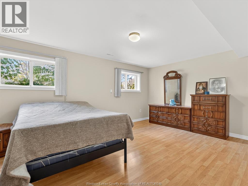 3859 CLARA AVENUE - 28