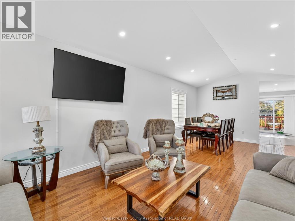 3859 CLARA AVENUE - Image 9