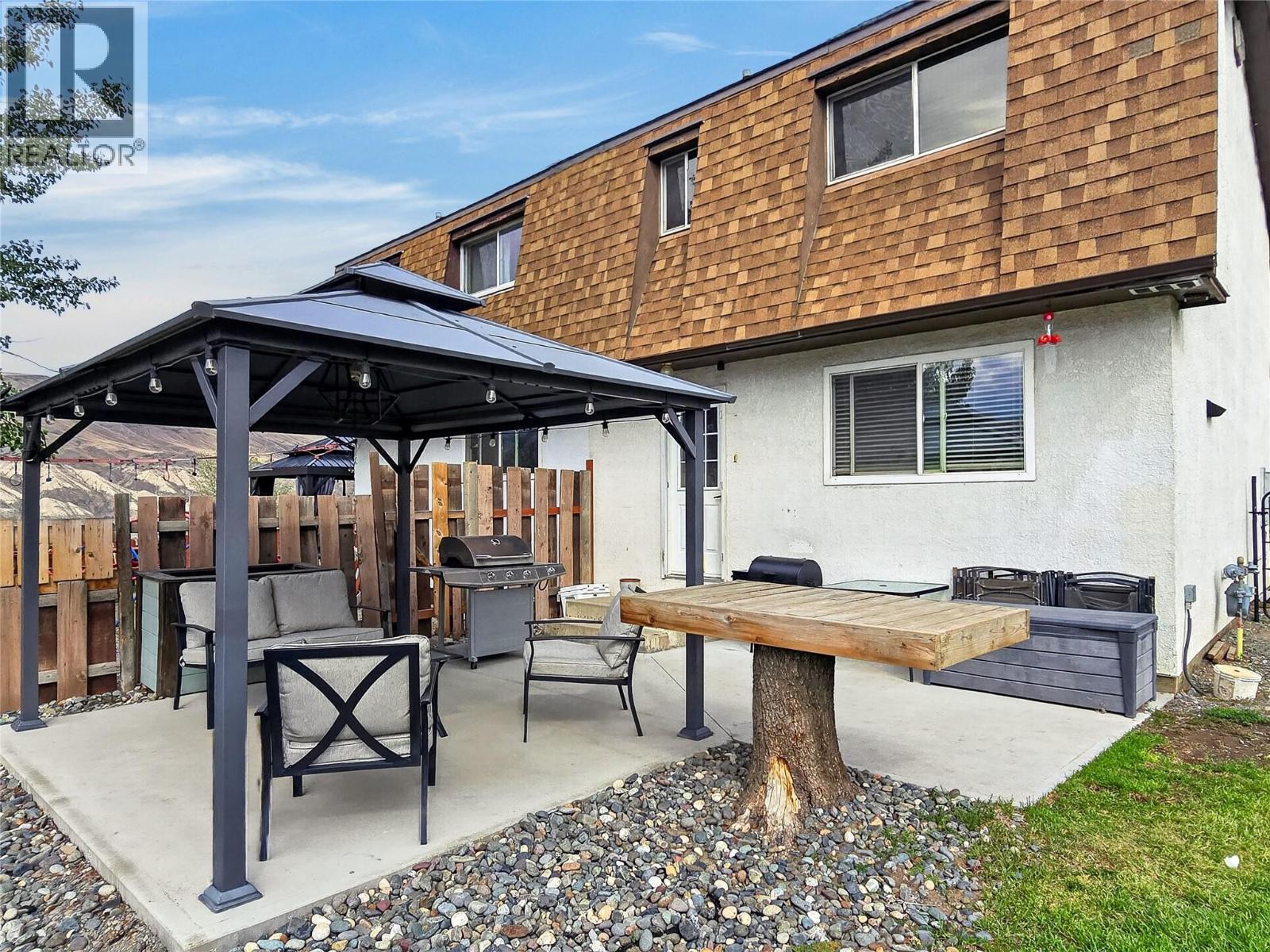 202 Cornwall Place - 24