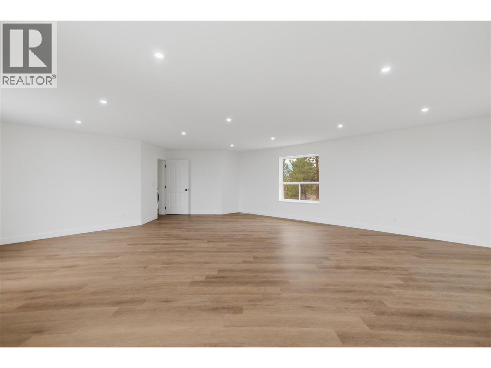 7035 Blackwell Road - 31