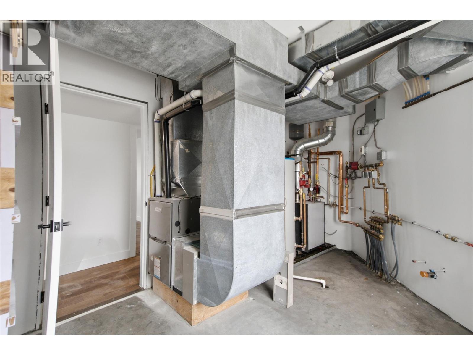 7035 Blackwell Road - Image 35