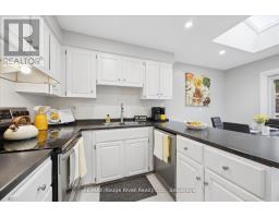 Bedroom 2 - 137 Pringle Drive, Whitby, ON L1N6K4 Photo 11