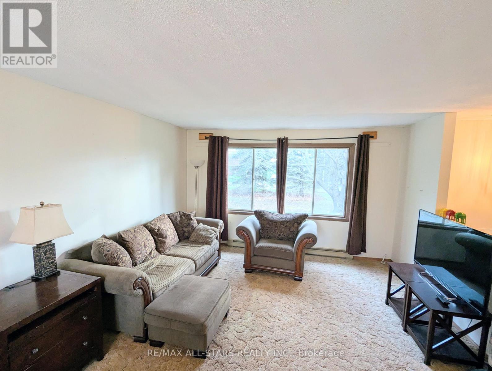 23 VALLEY ROAD - 10