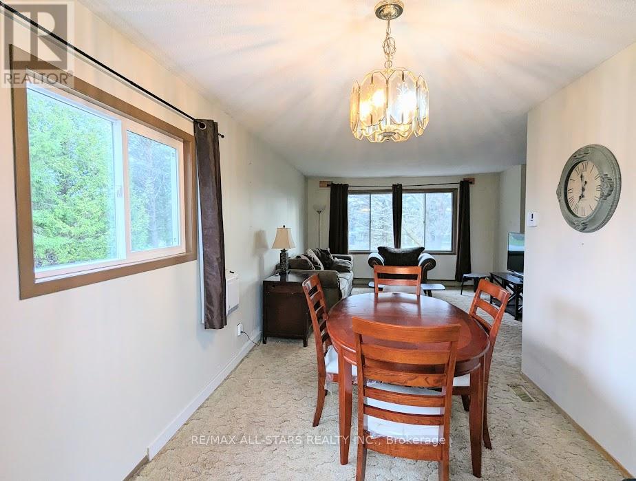 23 VALLEY ROAD - 12