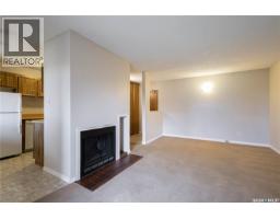 Living room - 206 35 Alport Crescent, Regina, SK S4R7X2 Photo 6
