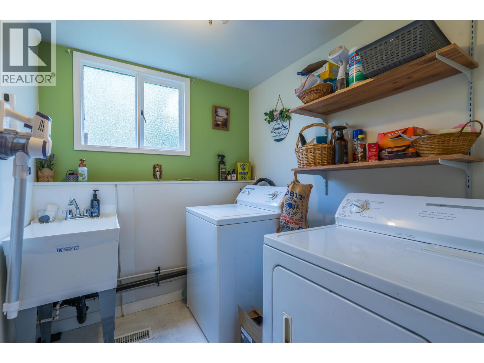8723 BUNCE ROAD, Prince George
