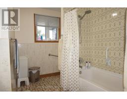877562 Bass Lake Road, Timiskaming, ON P0J1C0 Photo 18