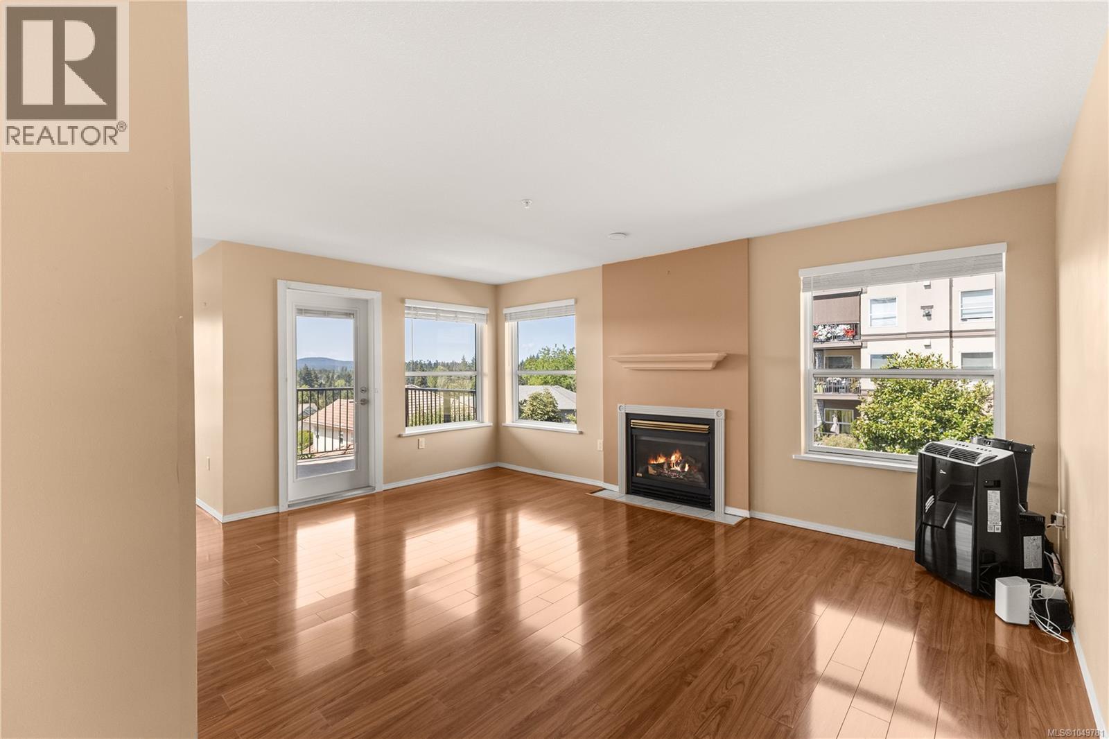 #207 280 Dogwood St S - Image 8