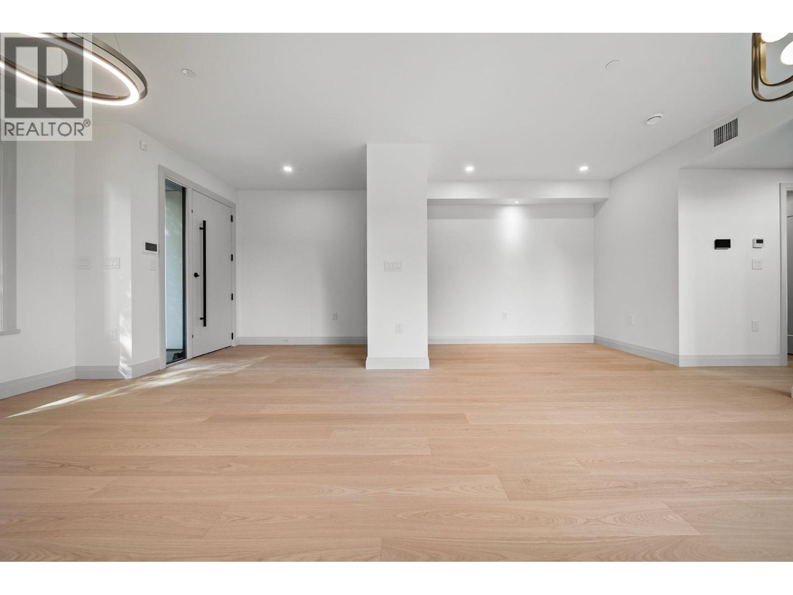1 1491 DEVONSHIRE CRESCENT, Vancouver — photo 8