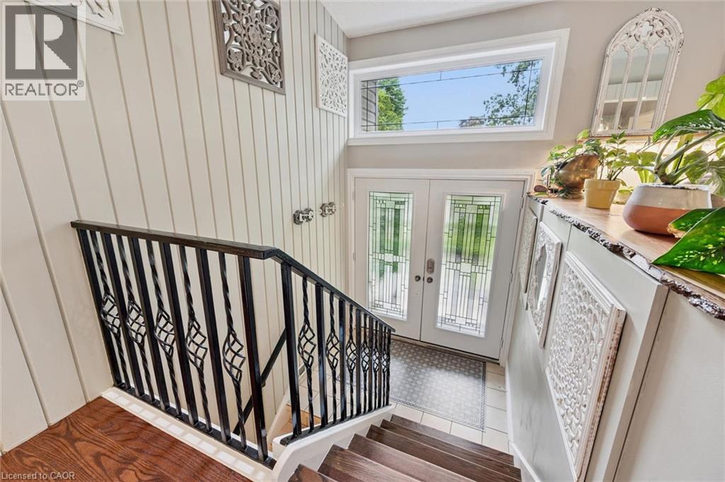 100 FOREST HILL Drive - 5