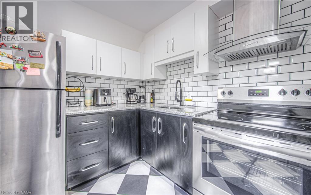39 CAMERON Street N Unit# 1, Kitchener — photo 9