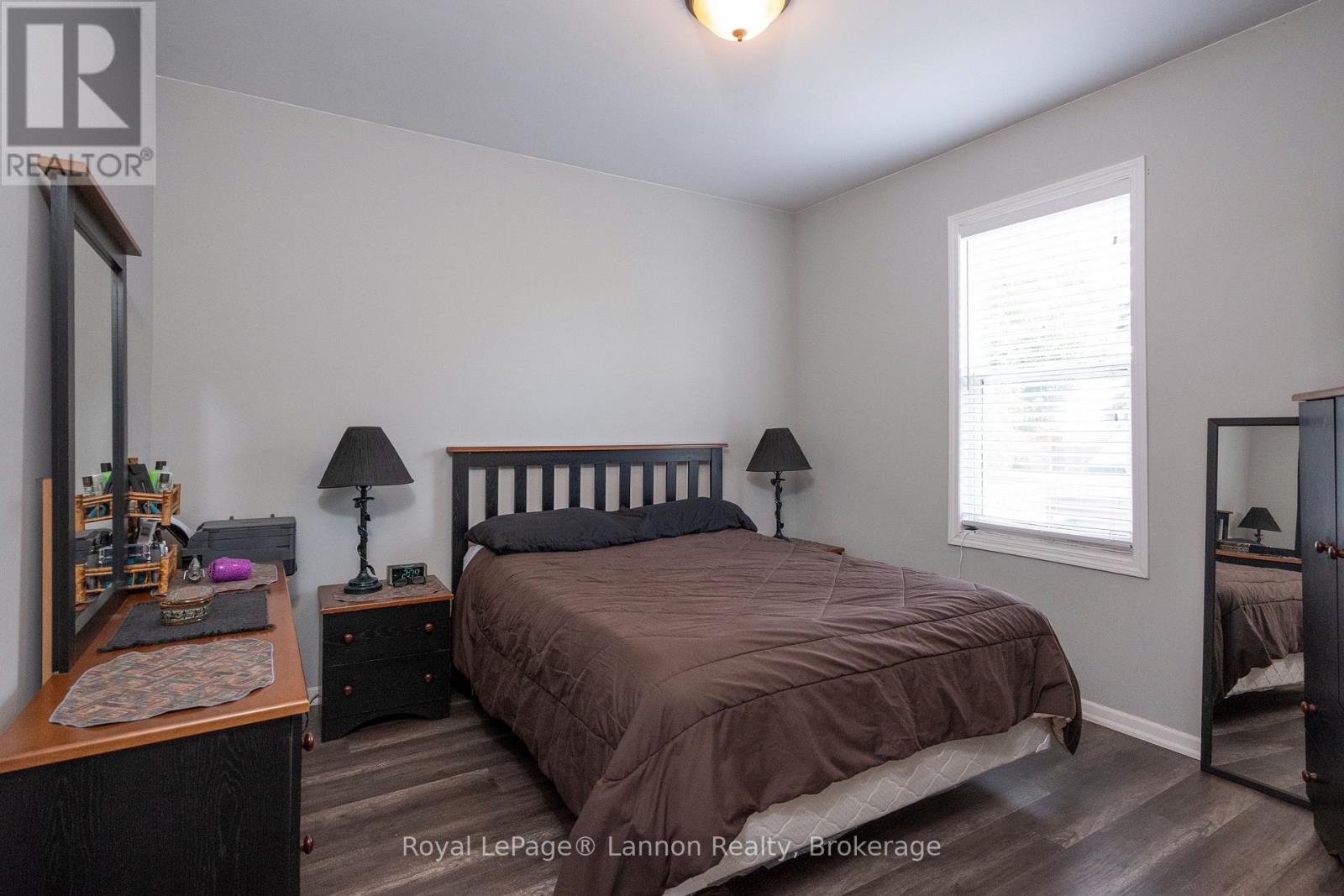 118 FRANKLIN STREET N - Image 12