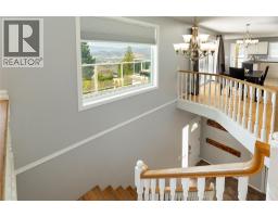 877 Toovey Road, Kelowna, BC V1X6R2 Photo 22