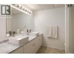 877 Toovey Road, Kelowna, BC V1X6R2 Photo 28