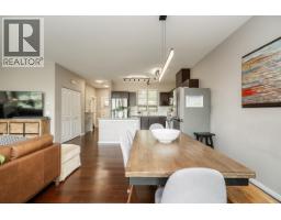 6 3138 Dayanee Springs Boulevard, Coquitlam, BC V3E0B6 Photo 12