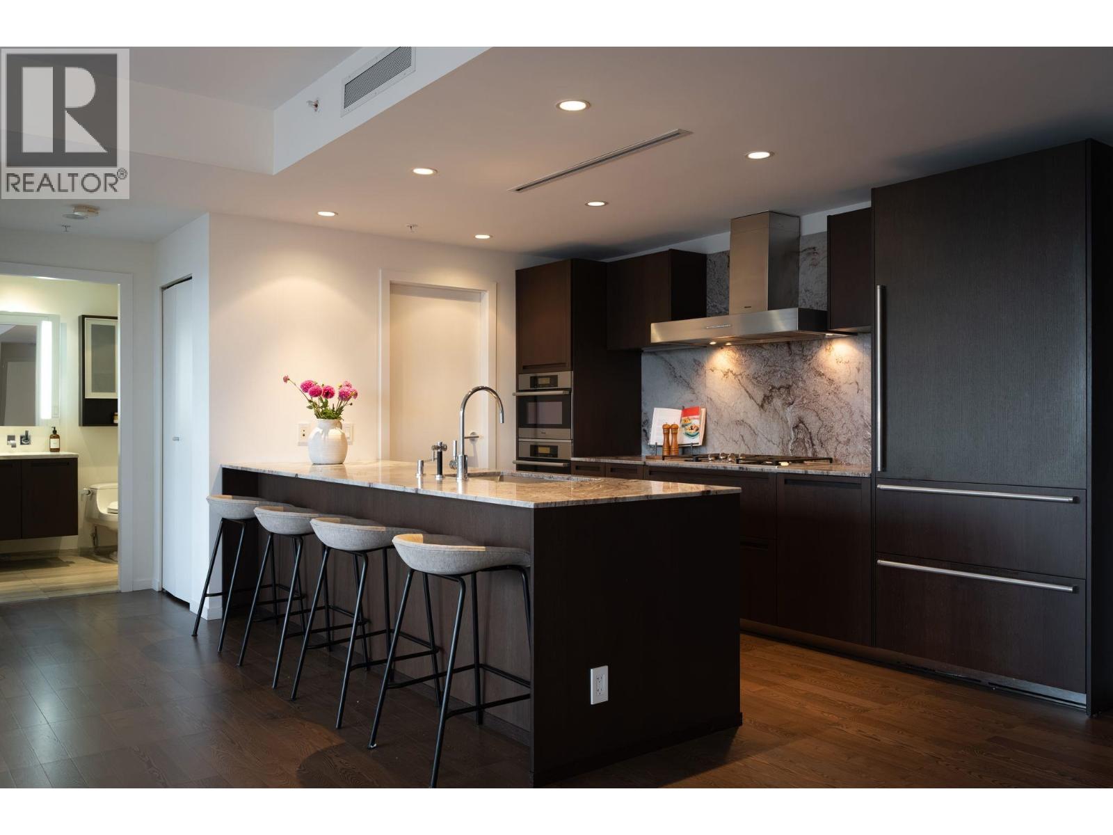 3804 1011 W CORDOVA STREET, Vancouver — photo 2