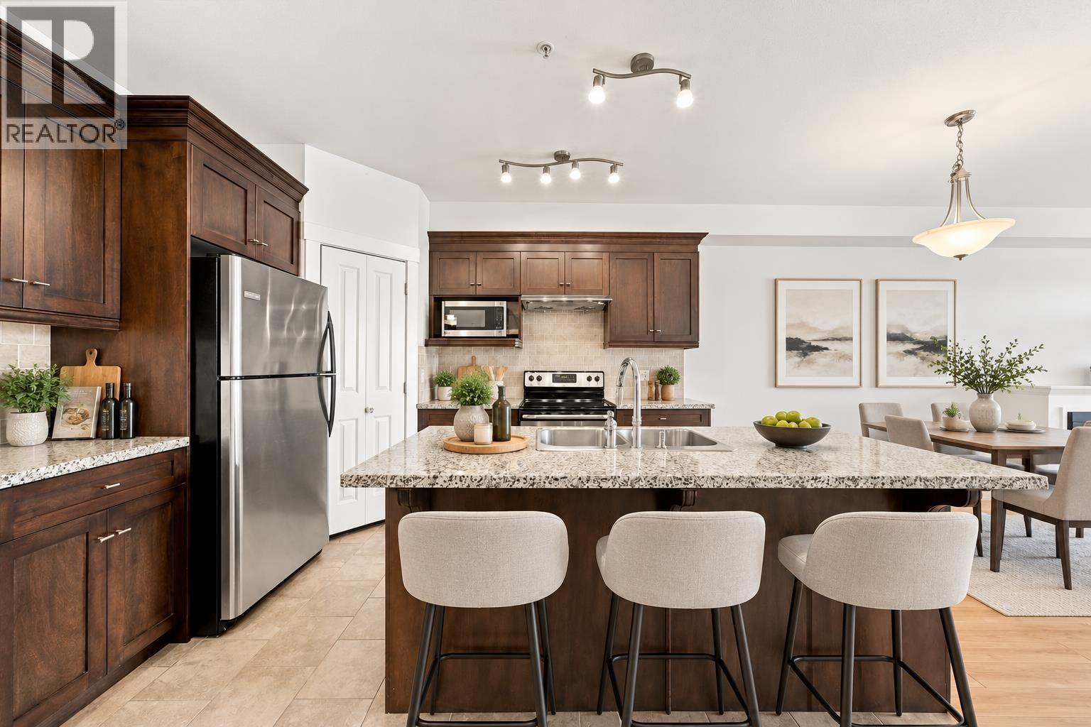 205 7908 GRAHAM AVENUE, Burnaby — photo 3