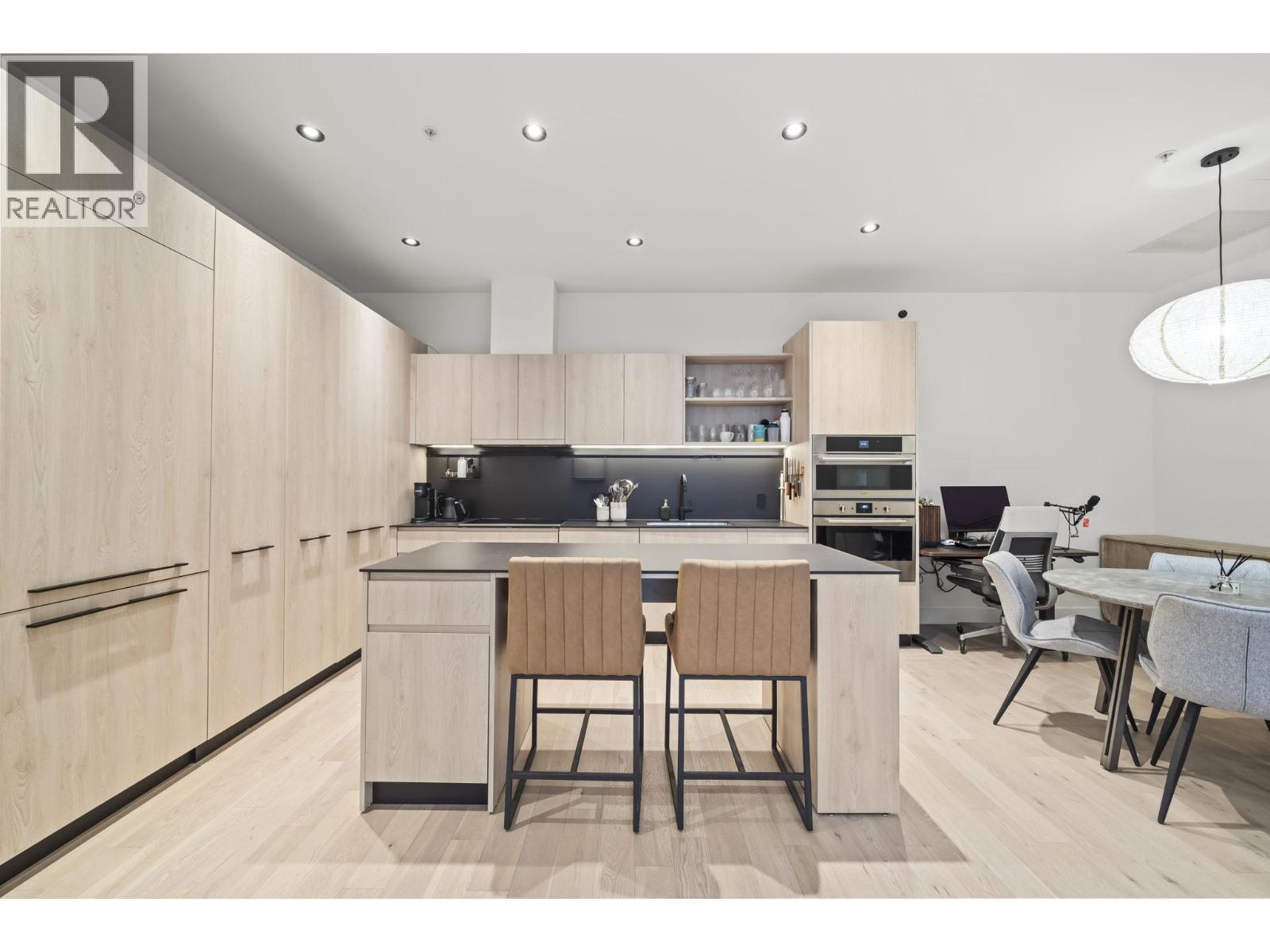 3958 DUMFRIES STREET, Vancouver — photo 6