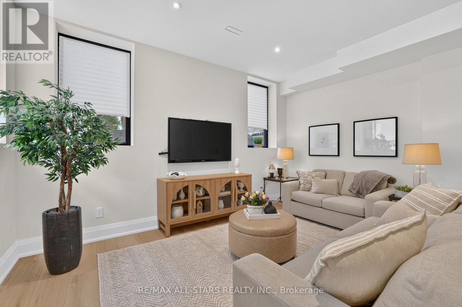 351 SOUTH STREET - Image 39