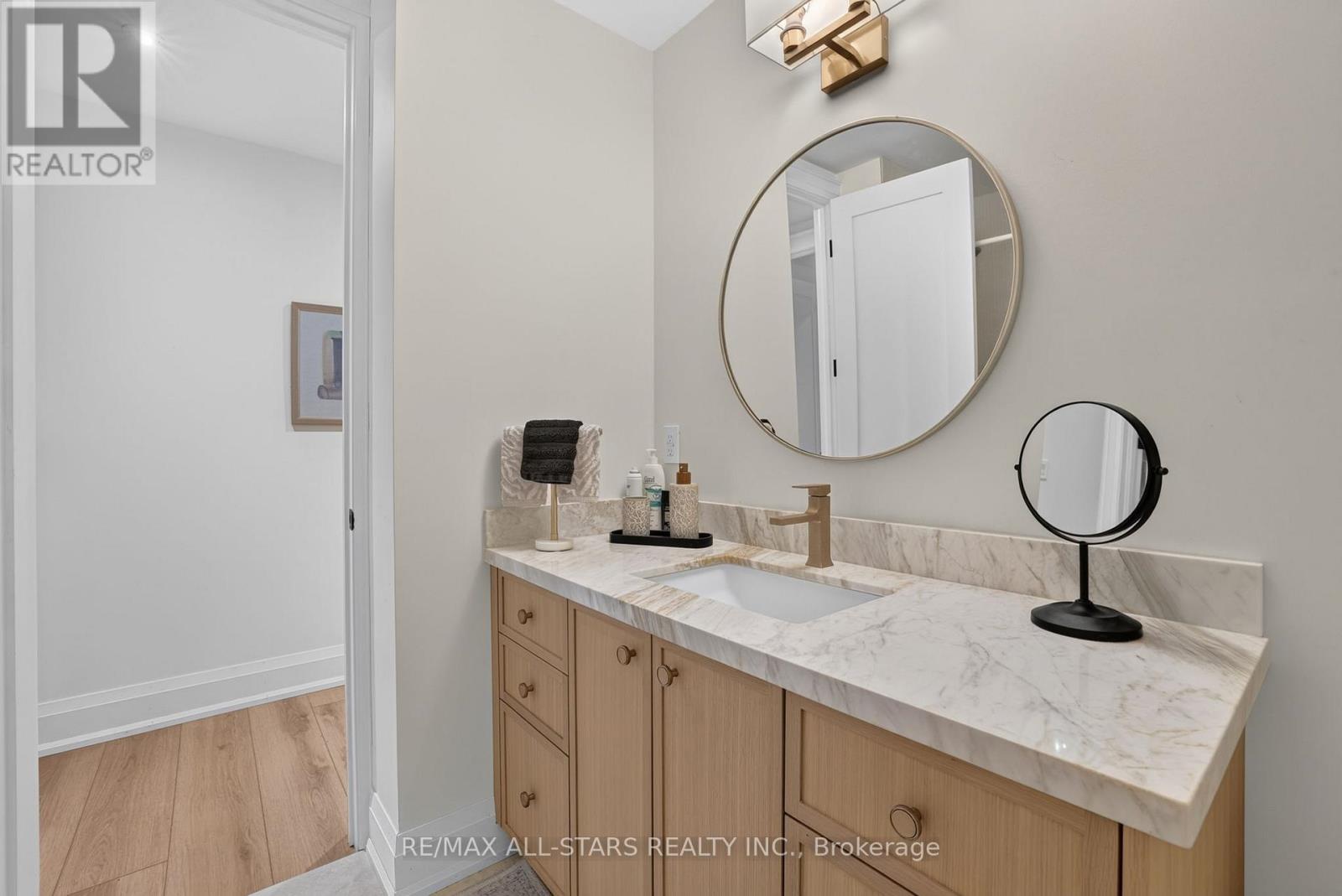 351 SOUTH STREET - Image 41