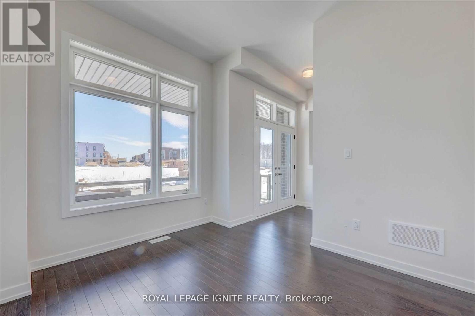 56 RUSTLE WOODS AVENUE, Markham (Cornell) — photo 7