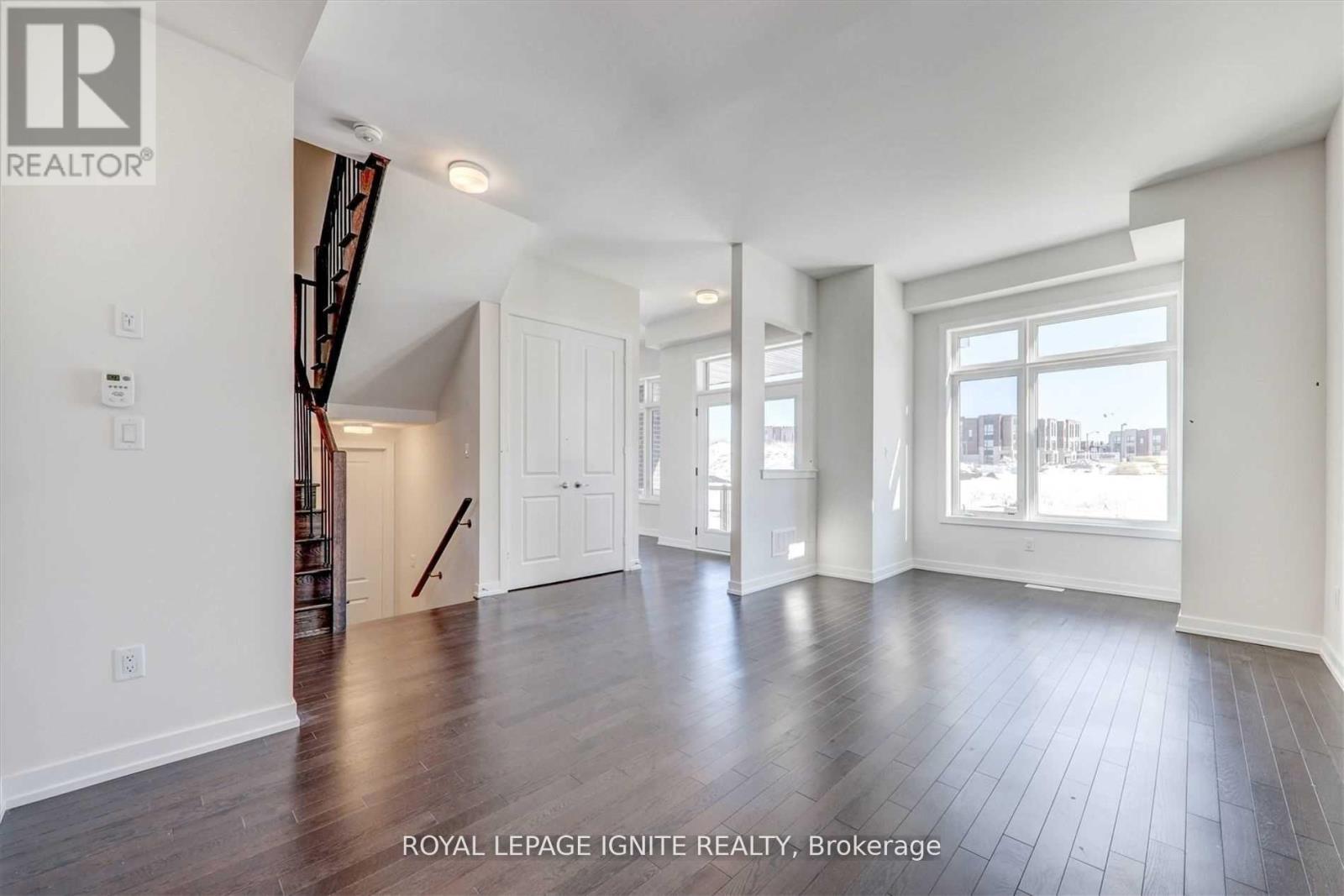 56 RUSTLE WOODS AVENUE, Markham (Cornell) — photo 9