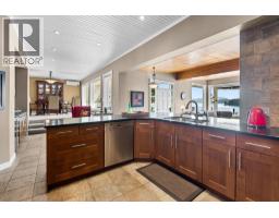 4695 Belcarra Bay Road, Belcarra, BC V3H4P6 Photo 10