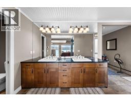 4695 Belcarra Bay Road, Belcarra, BC V3H4P6 Photo 22