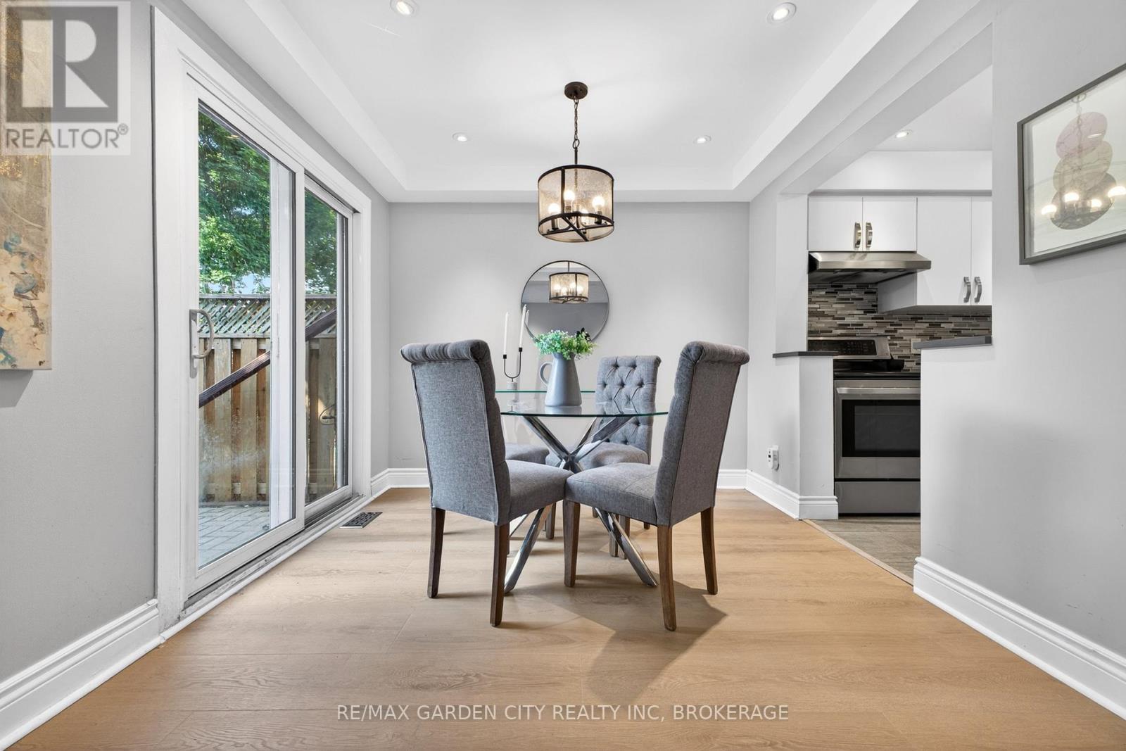 8 - 3008 PALMER DRIVE, Burlington (Palmer) — photo 9
