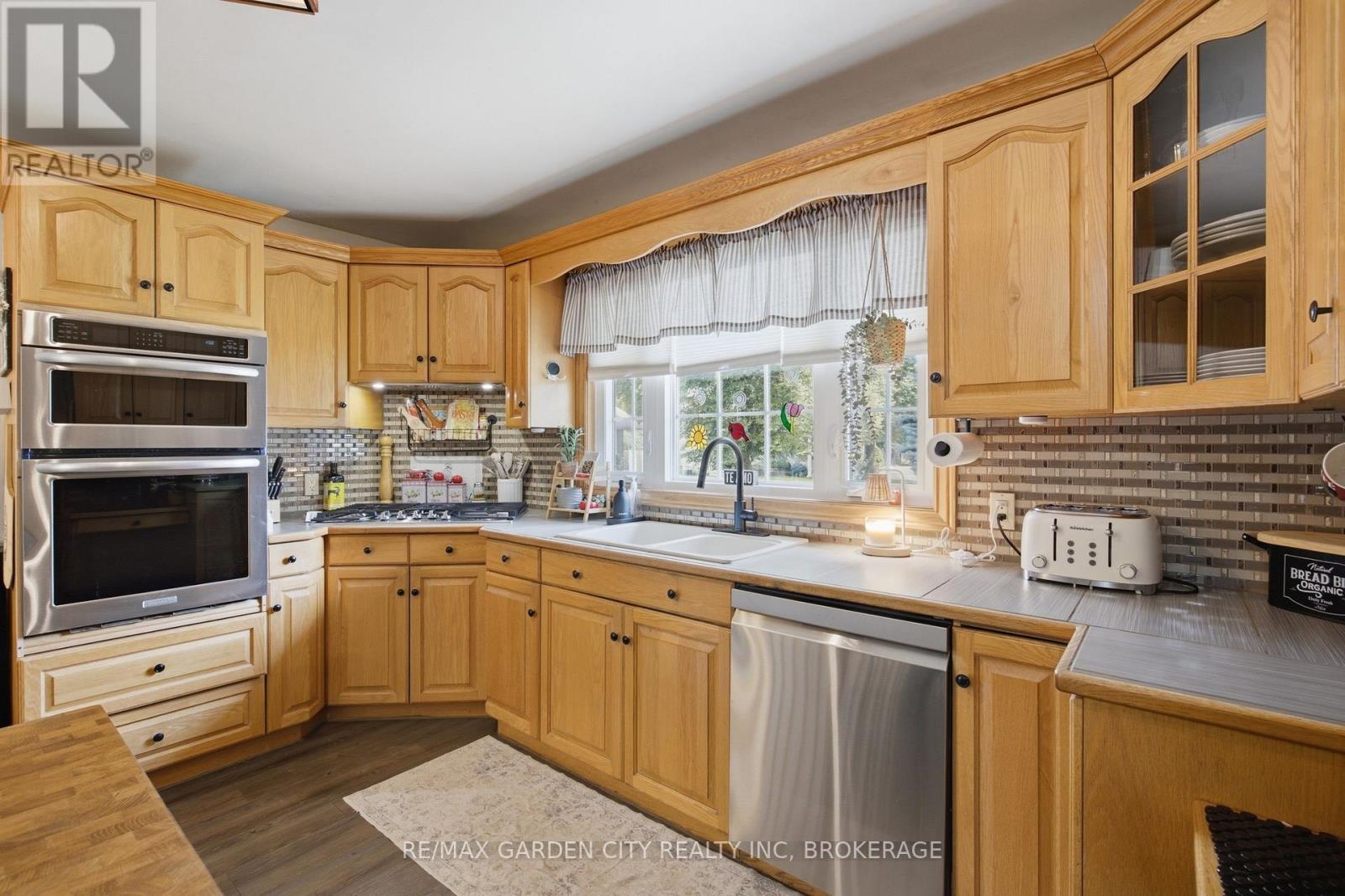 4993 RENDALL CRESCENT - Image 14