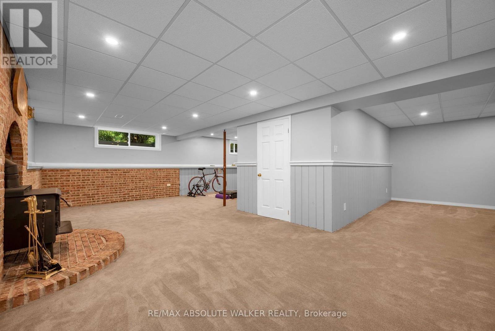 7040 SHADOW RIDGE DRIVE - Image 30