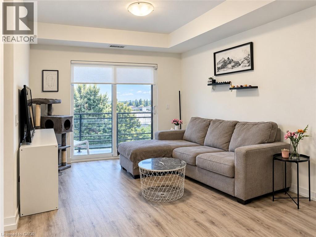 251 NORTHFIELD Drive E Unit# 314, Waterloo — photo 4