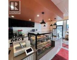 30 Savanna Crescent Ne, Calgary, AB T3J2E9 Photo 8