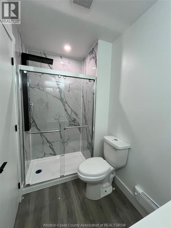 2505 ASKIN Unit# 3, Windsor — photo 6