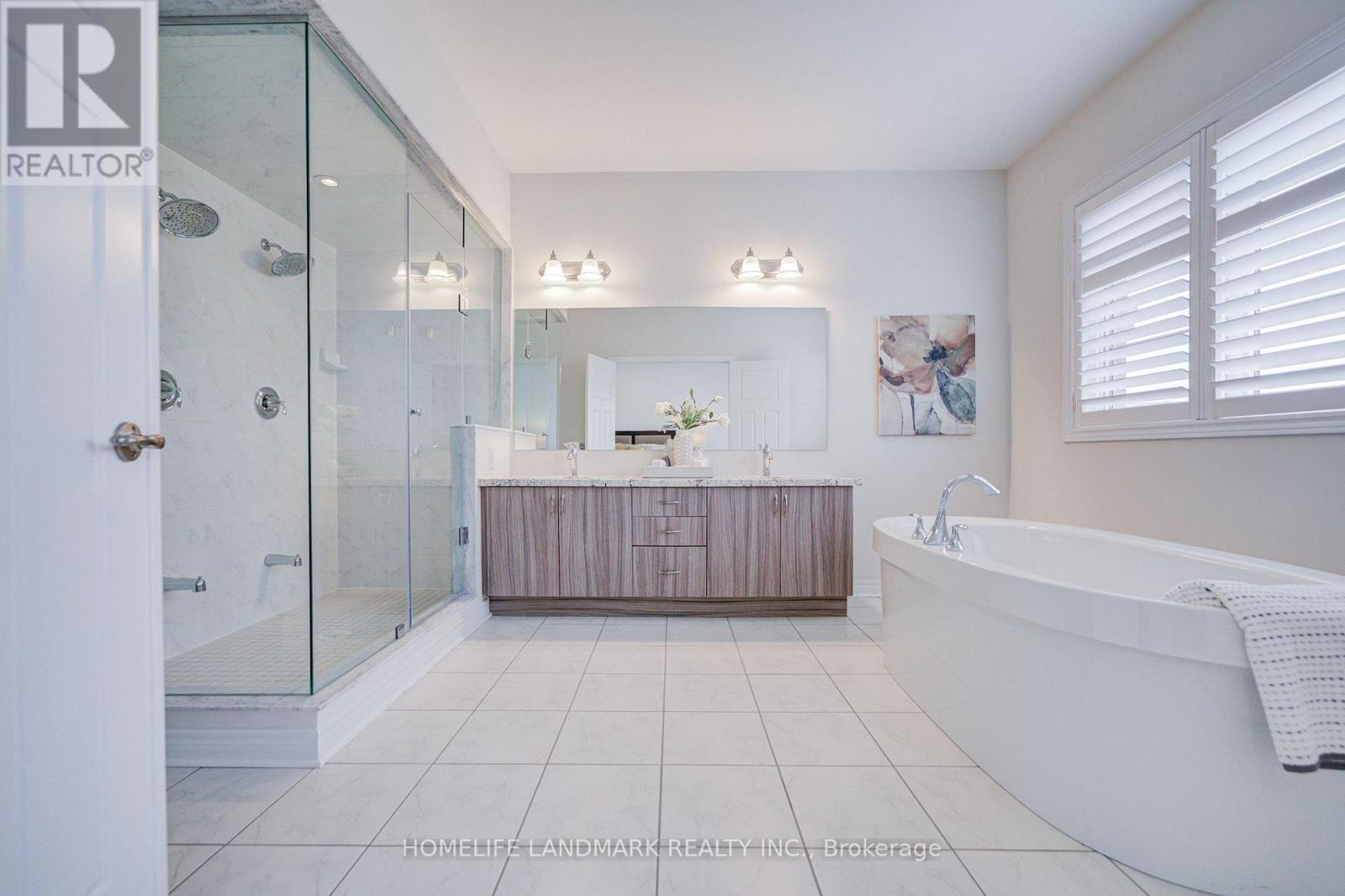 95 HOEY CRESCENT - Image 31