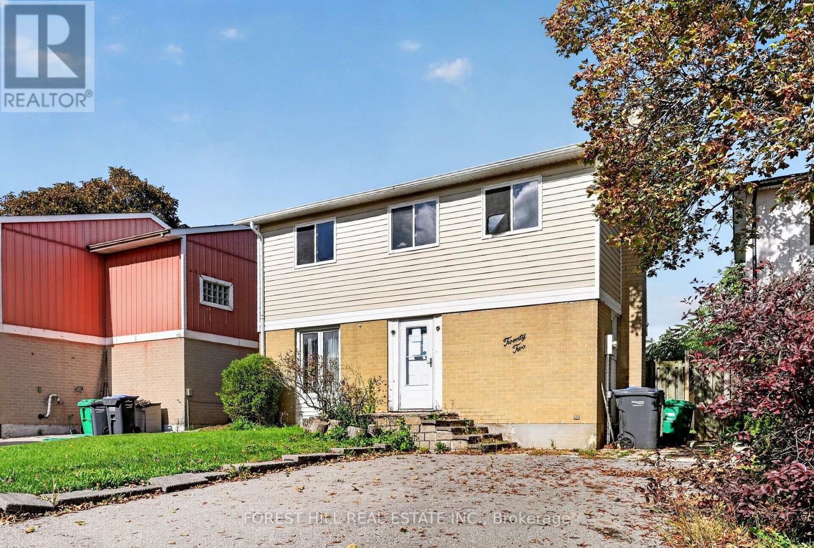 22 GRAND VALLEY DRIVE - 1