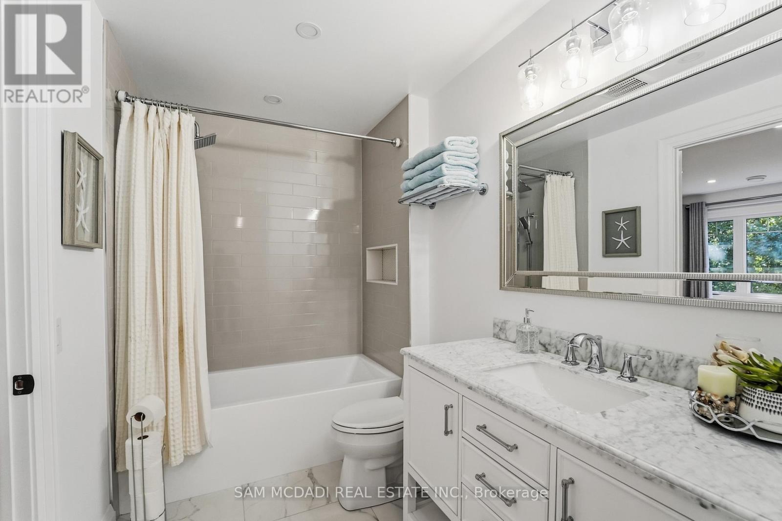 2142 OBECK CRESCENT - Image 32
